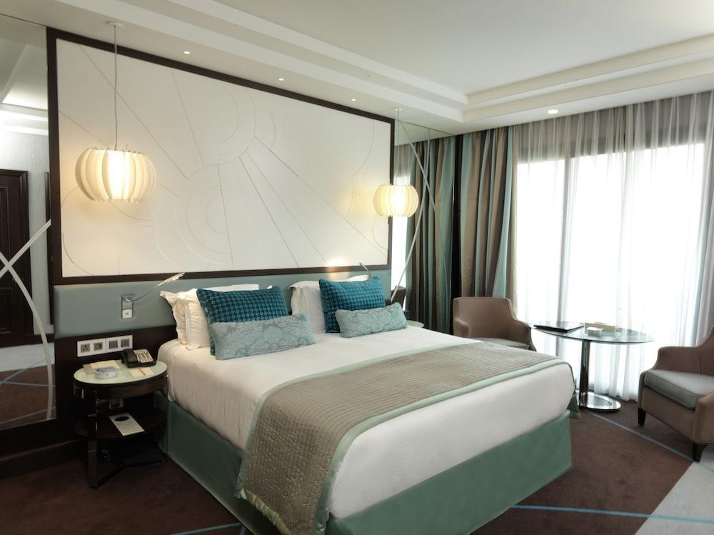 Sofitel Beirut Le Gabriel Hotel Buitenkant foto