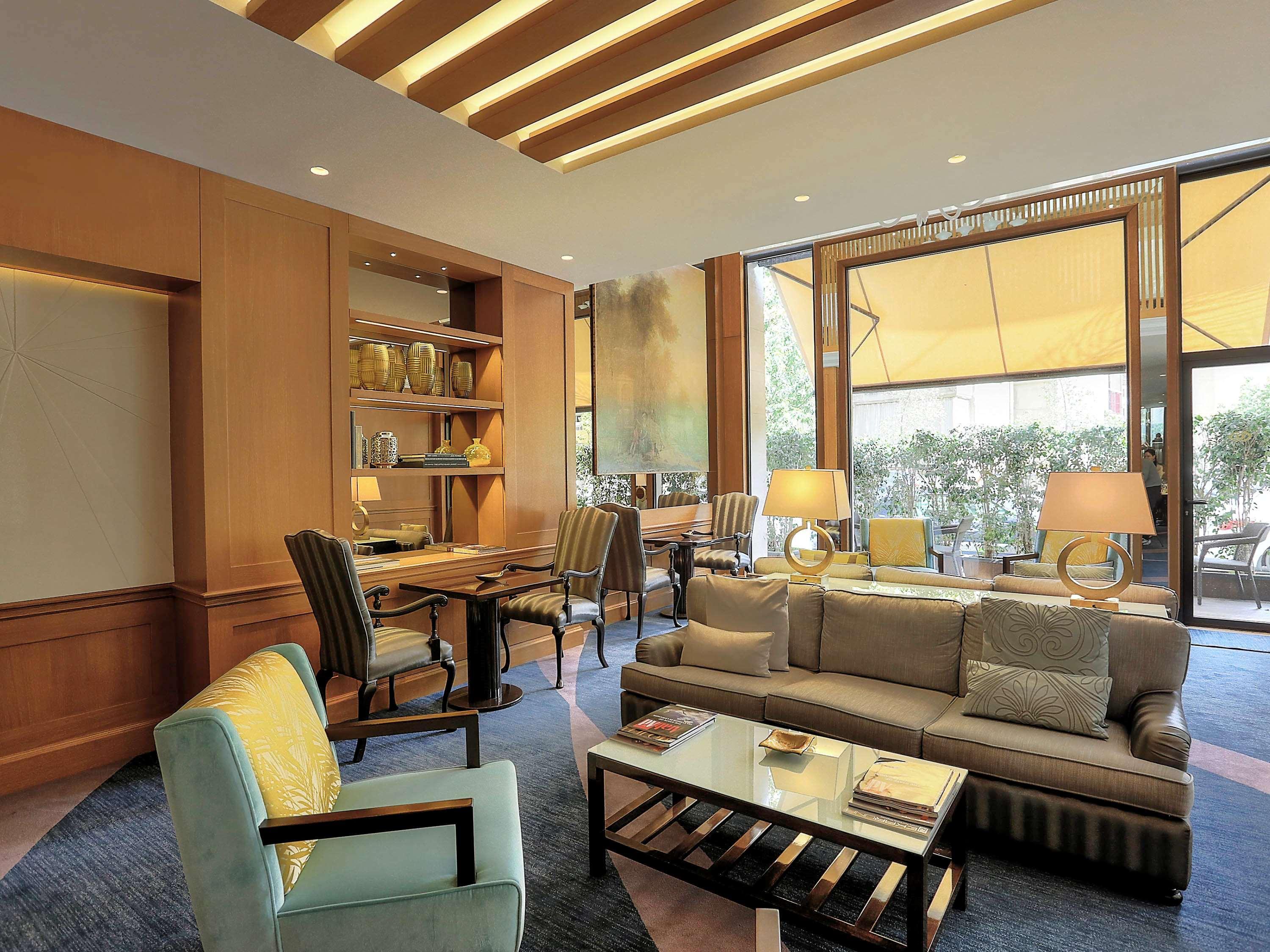 Sofitel Beirut Le Gabriel Hotel Buitenkant foto
