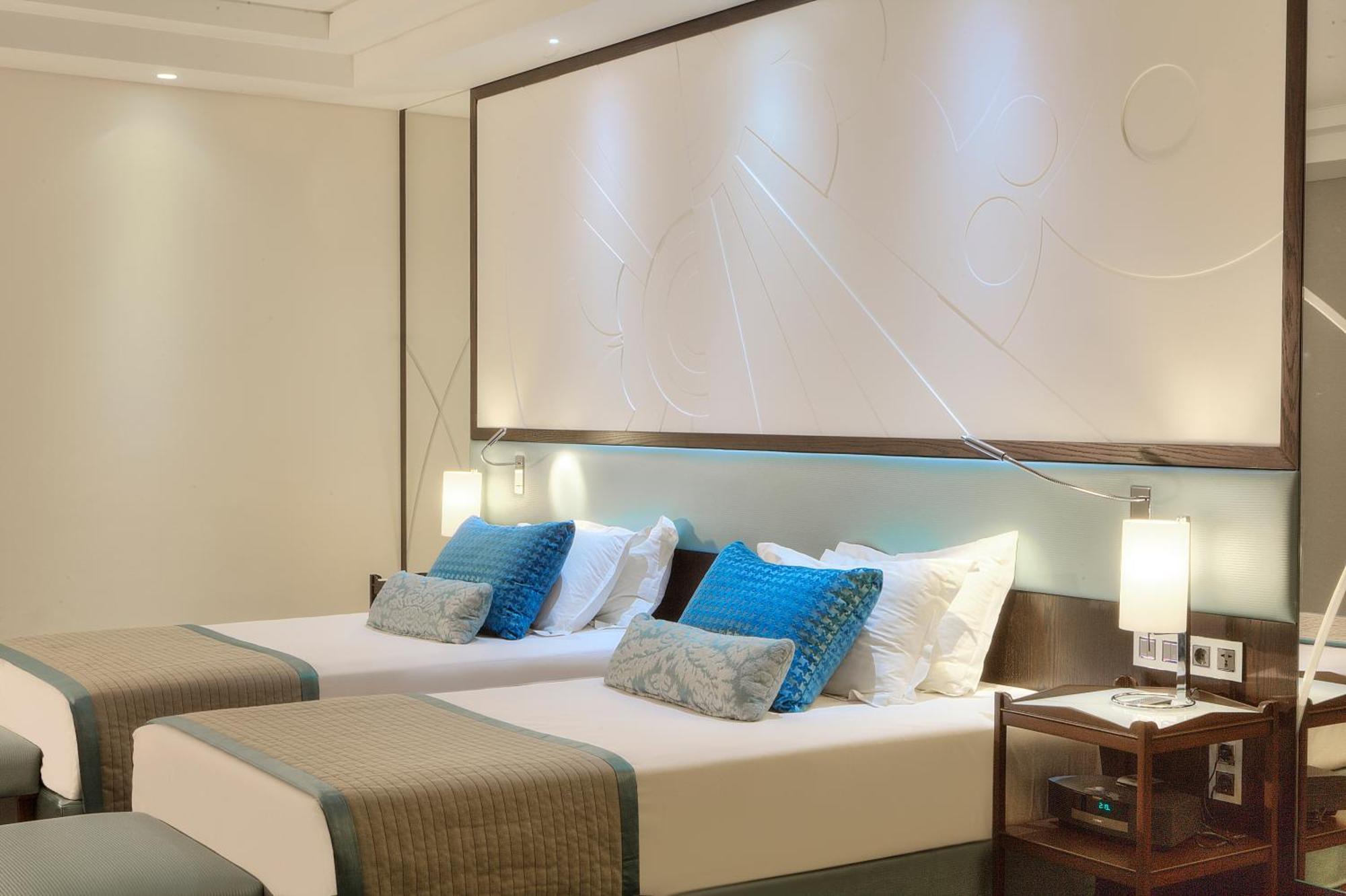 Sofitel Beirut Le Gabriel Hotel Buitenkant foto